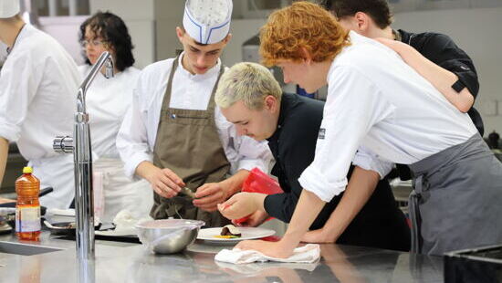 High pressure under high temperature: The students left nothing up to chance